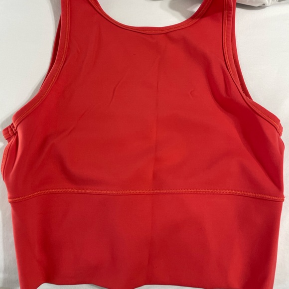 Lululemon Reversible Tank - Picture 4 of 4